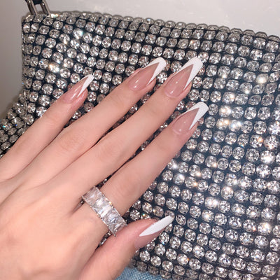 24 pieces White fingertips PRESS-ON NAILS FAKE NAILS Style:French Shape:coffin Finish:glossy Length:long Occasion:holiday nails