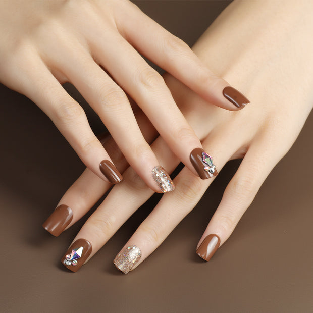 30 pieces Brown Shine PRESS-ON NAILS FAKE NAILS Style:classy Shape:oval Finish:glitter Length:medium Occasion: Regular nails