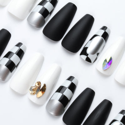 30 pieces MONOGRAM PRESS-ON NAILS FAKE NAILS Style:french Shape:coffin Finish:glossy Length:medium Occasion:holiday nails